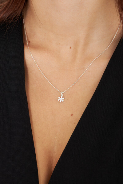 Kartanesi Motifli Zirkon Taşlı Kadın Gümüş Kolye Vkk-4462 - Ventino Silver